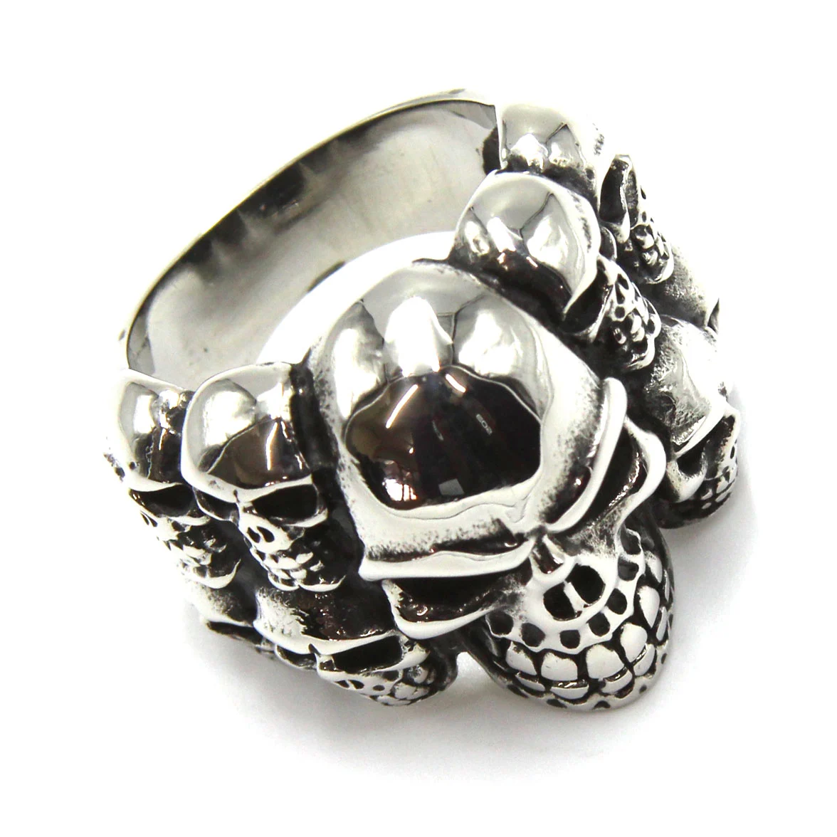 Anillo de Acero Plateado Calaveras Demoniacas