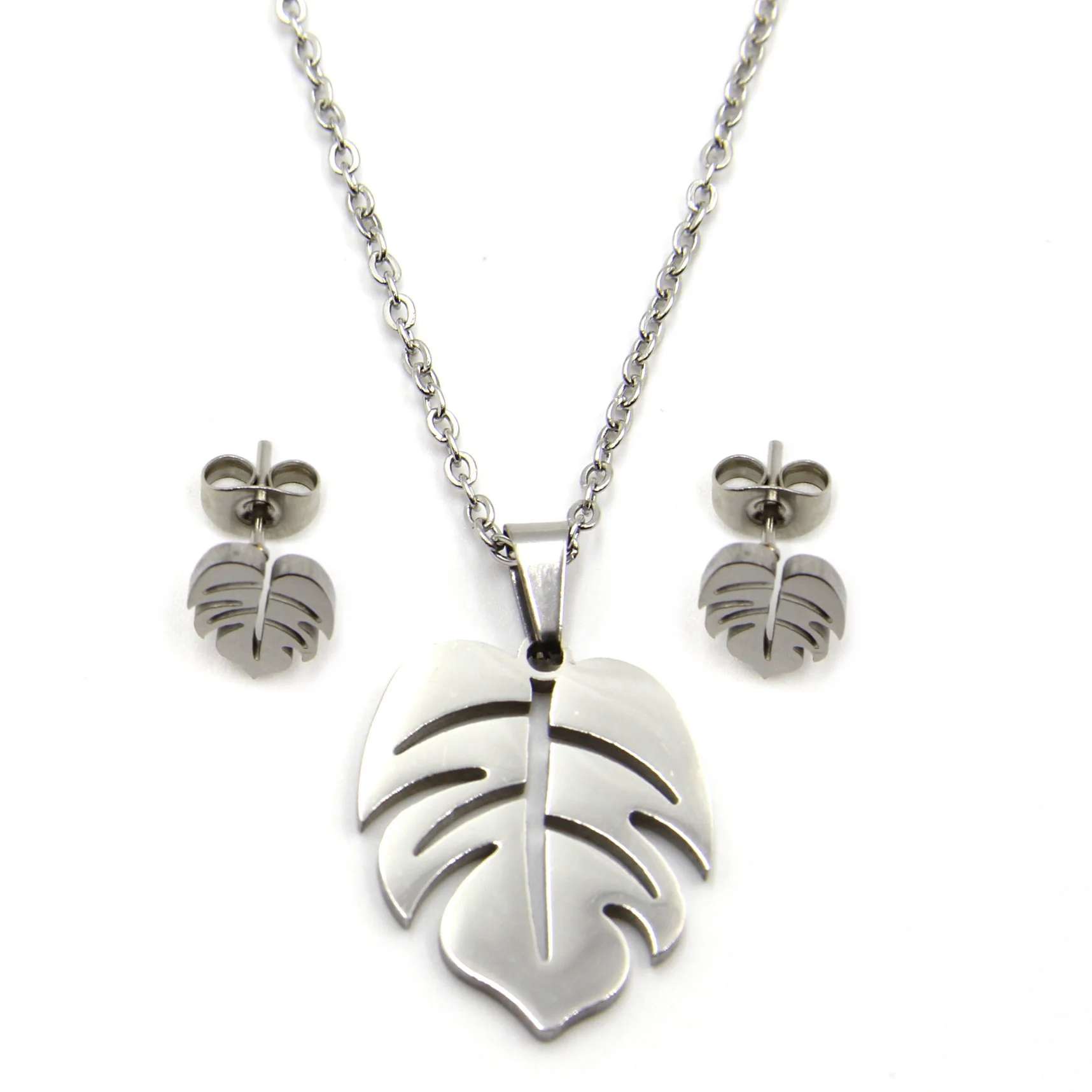 Set de Joyeria Plateado Cadena Aretes Dije Hoja Árbol