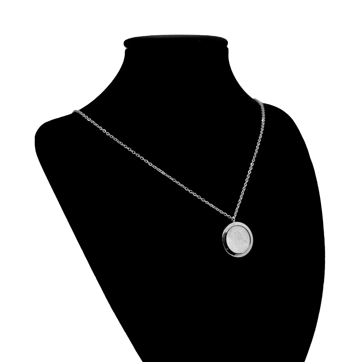 Collar Acero Plateado Virgen Guadalupe Orando Madre Perla