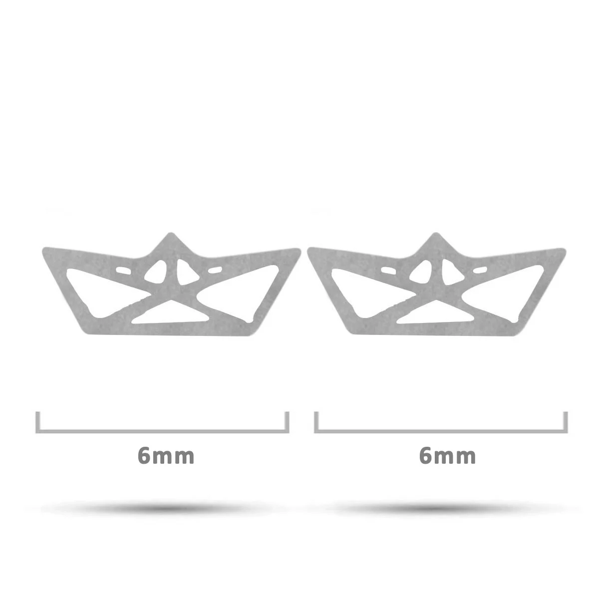 Arete Tipo Broquel Acero Plateado Barco Barquito Papel