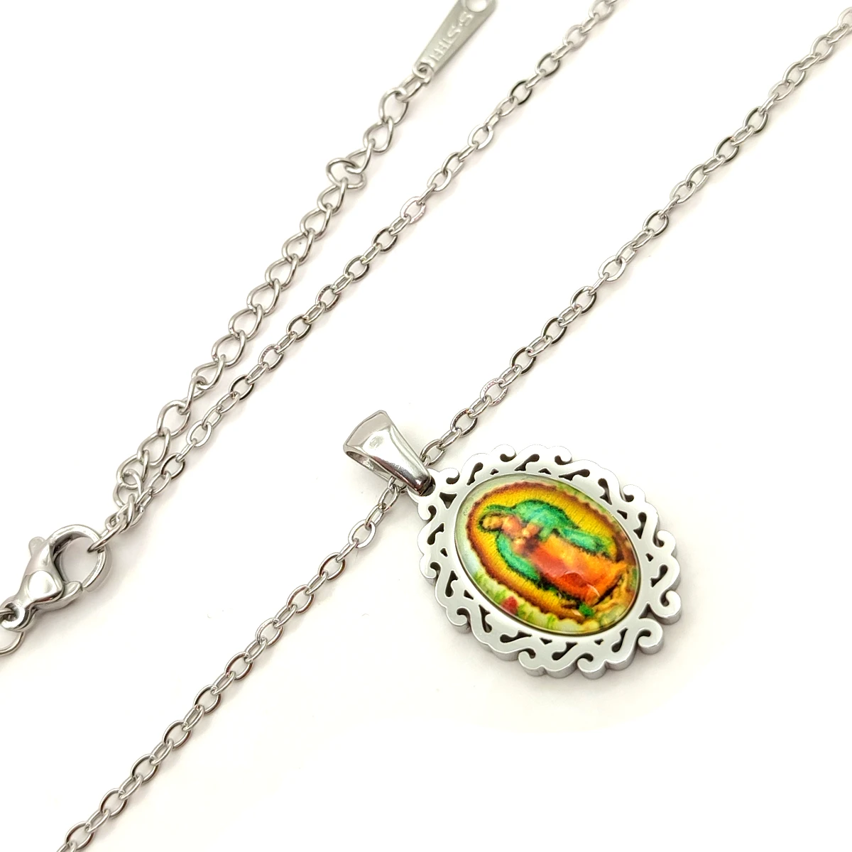 Collar Acero Plateado Imagen Virgen de Guadalupe Resina