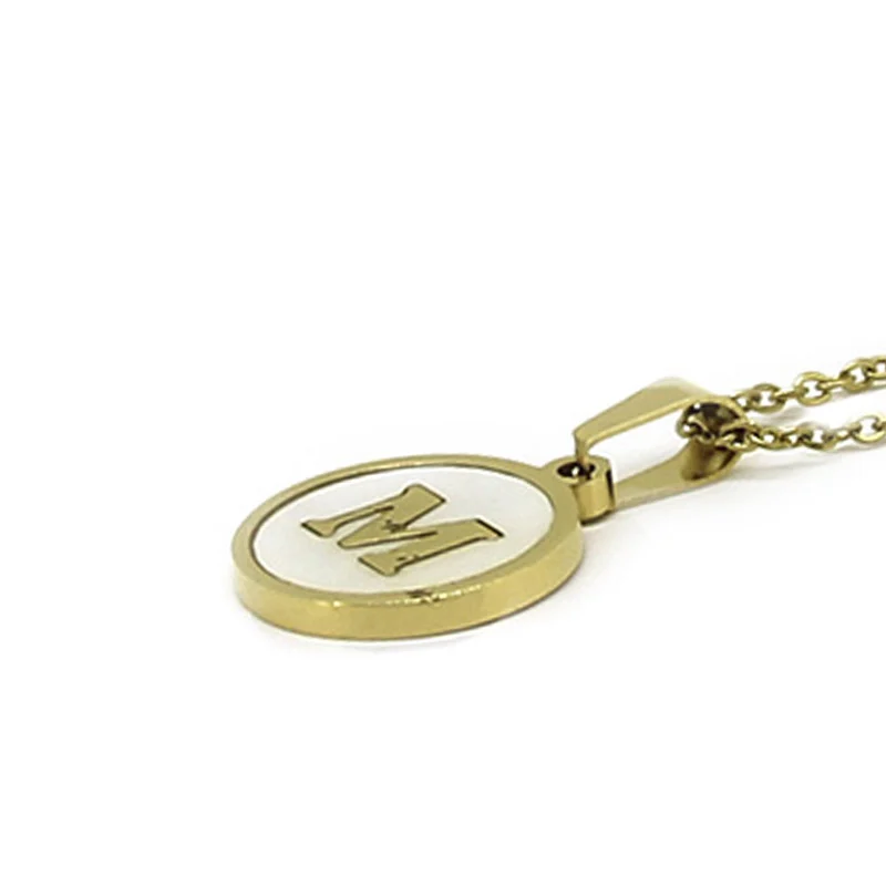 Collar Acero Dorado Letra M Madre Perla