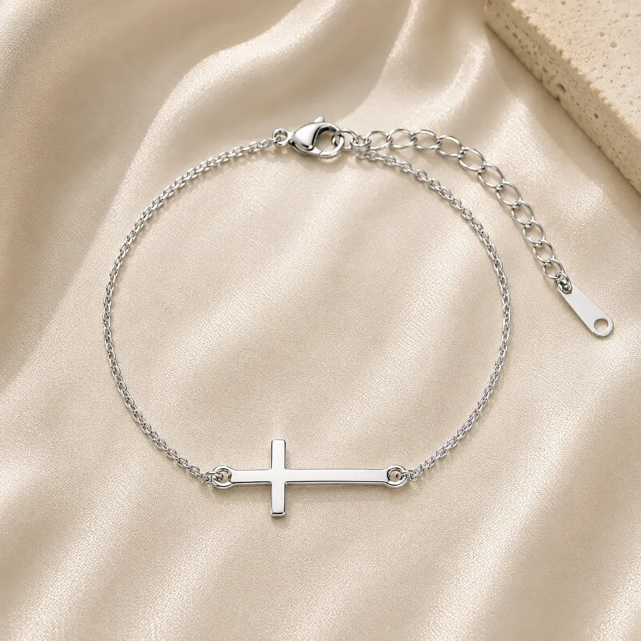 Pulsera Acero Plateado Simbolo Cruz Lisa Sencilla