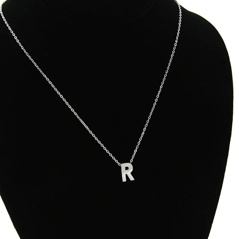 Collar Acero Inoxidable Plateado Letra R Pequeña Nice