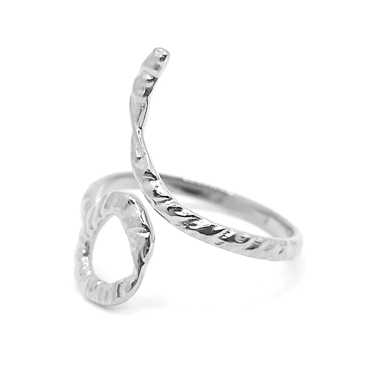 Anillo Acero Plateado Slim Delgado Martillado Ajustable