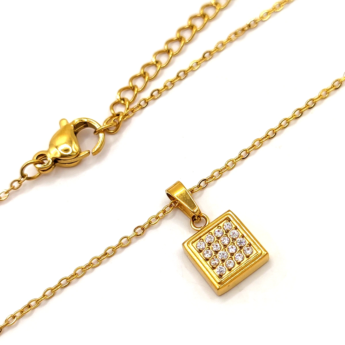 Collar Acero Dorado Mini Cuadrado Cristales Elegante