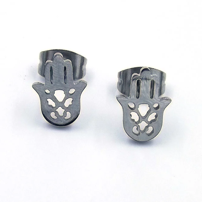 Aretes Acero Plateado tipo Broquel Mano de Fatima