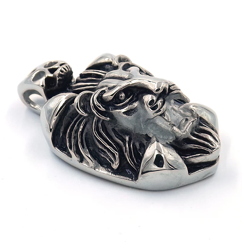 Dije de Acero Inoxidable Cabeza de Leon Calavera
