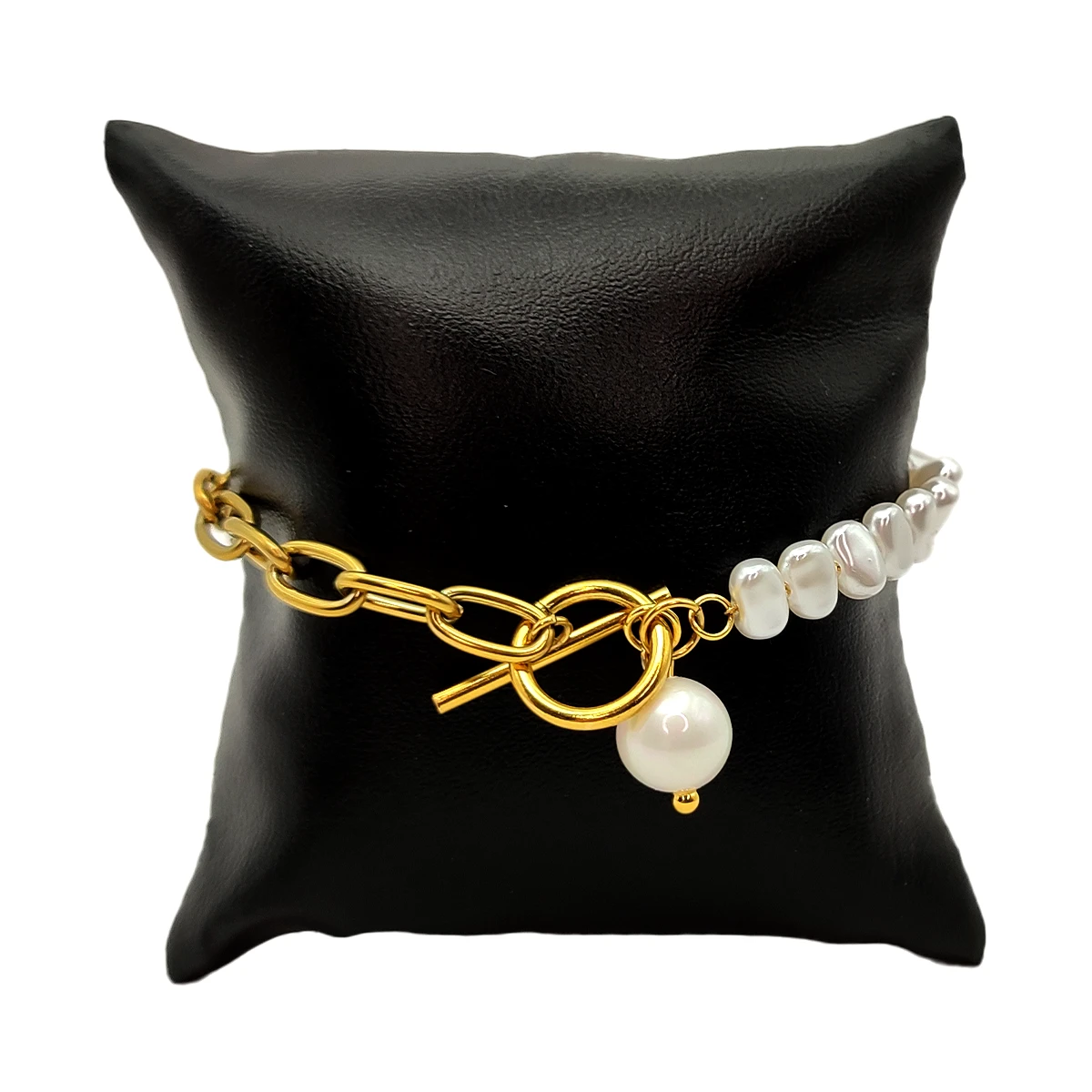 Pulsera Acero Dorado Perlas y Eslabon Oval Broche Barra