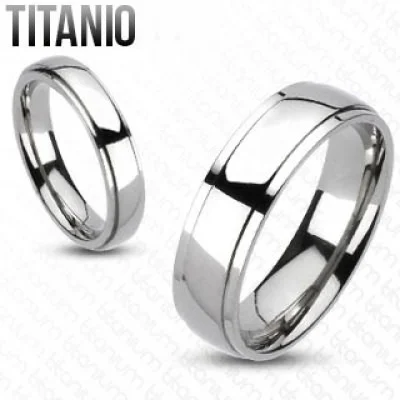 Anillo de Titanio Plateado Diseño Argolla Clasica