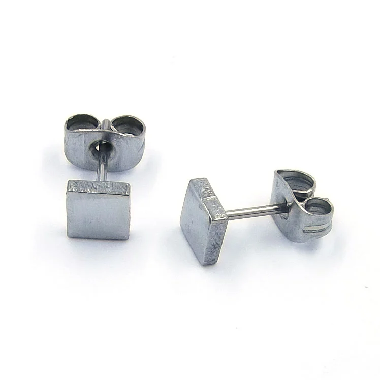 Aretes Acero Plateado tipo Broquel Cuadrado Perfecto