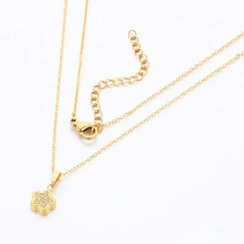 Collar Acero Dorado Mini Flor Cristales Elegante