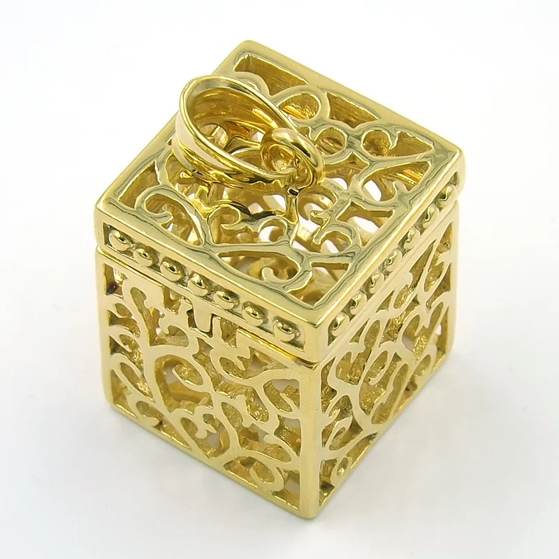 Dije Acero Dorado Jaula de los Deseos Cubo Corazones