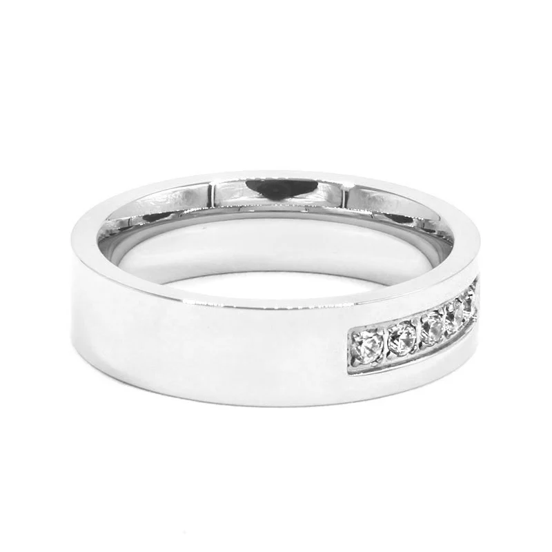 Anillo Acero Inox Argolla Plateado 5 Cristales Claros 6mm