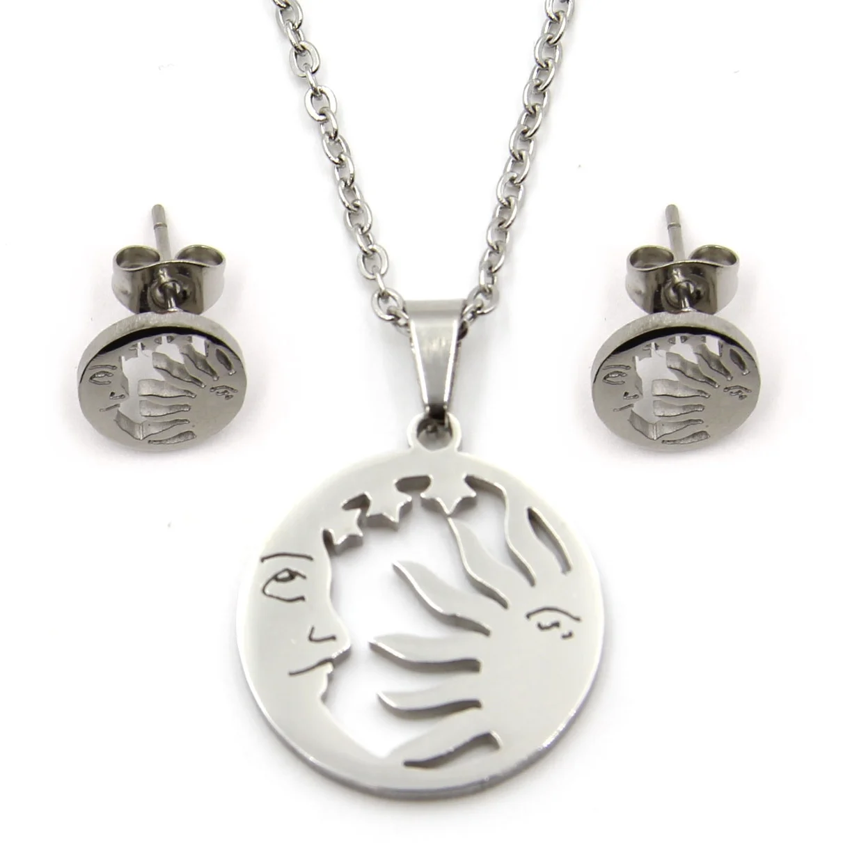 Set de Joyeria Plateado Cadena Aretes Dije Eclipse Luna