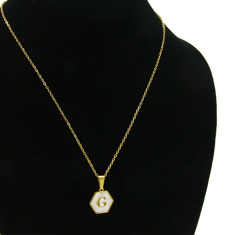 Collar Acero Inox Dorado Hexagonal Letra G Madre Perla