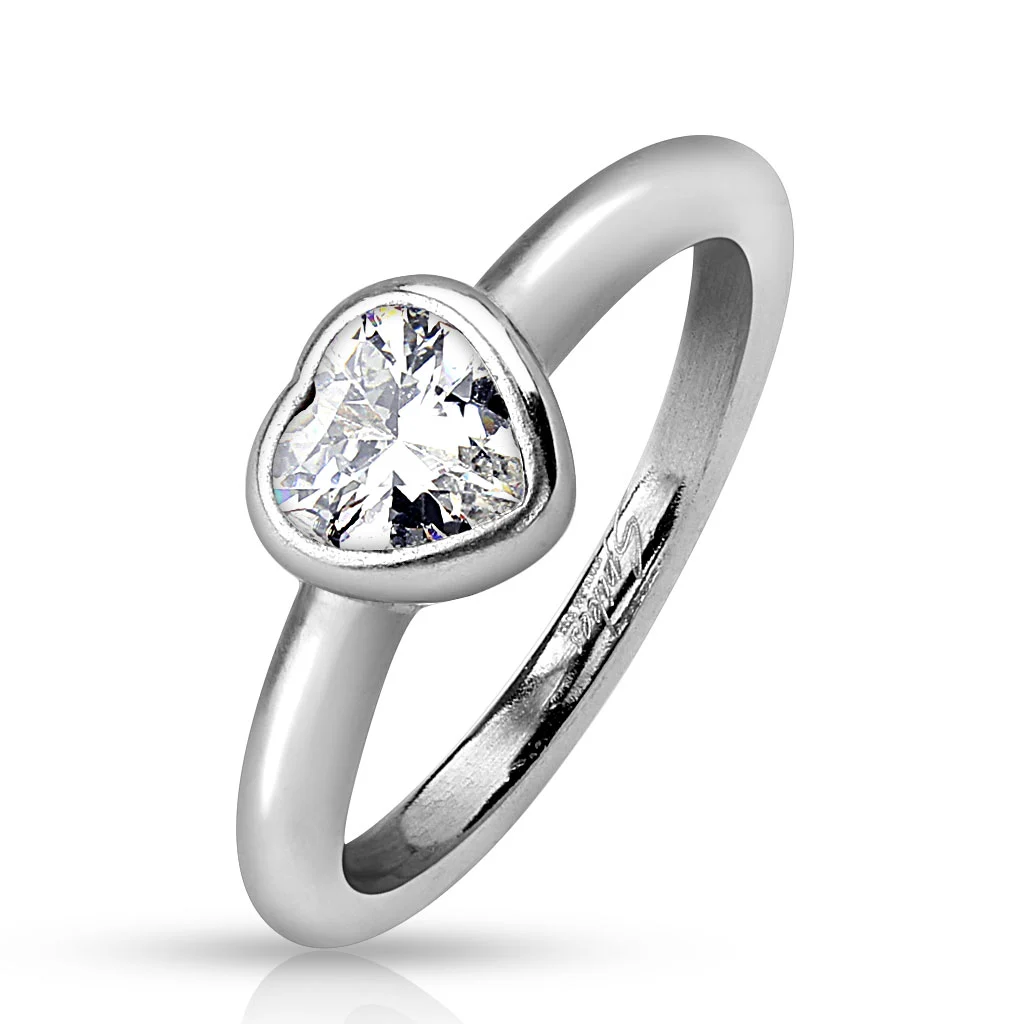 Anillo de Acero Plateado Compromiso Eterno Corazon