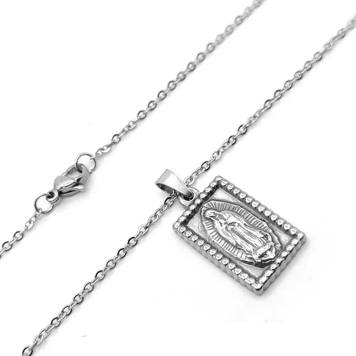 Collar Acero Plateado Virgen de Guadalupe Rectangular