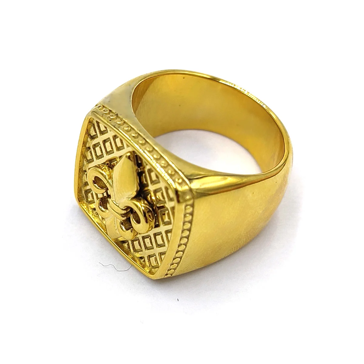 Anillo Acero Inoxidable Dorado Hombre Flor De Liz