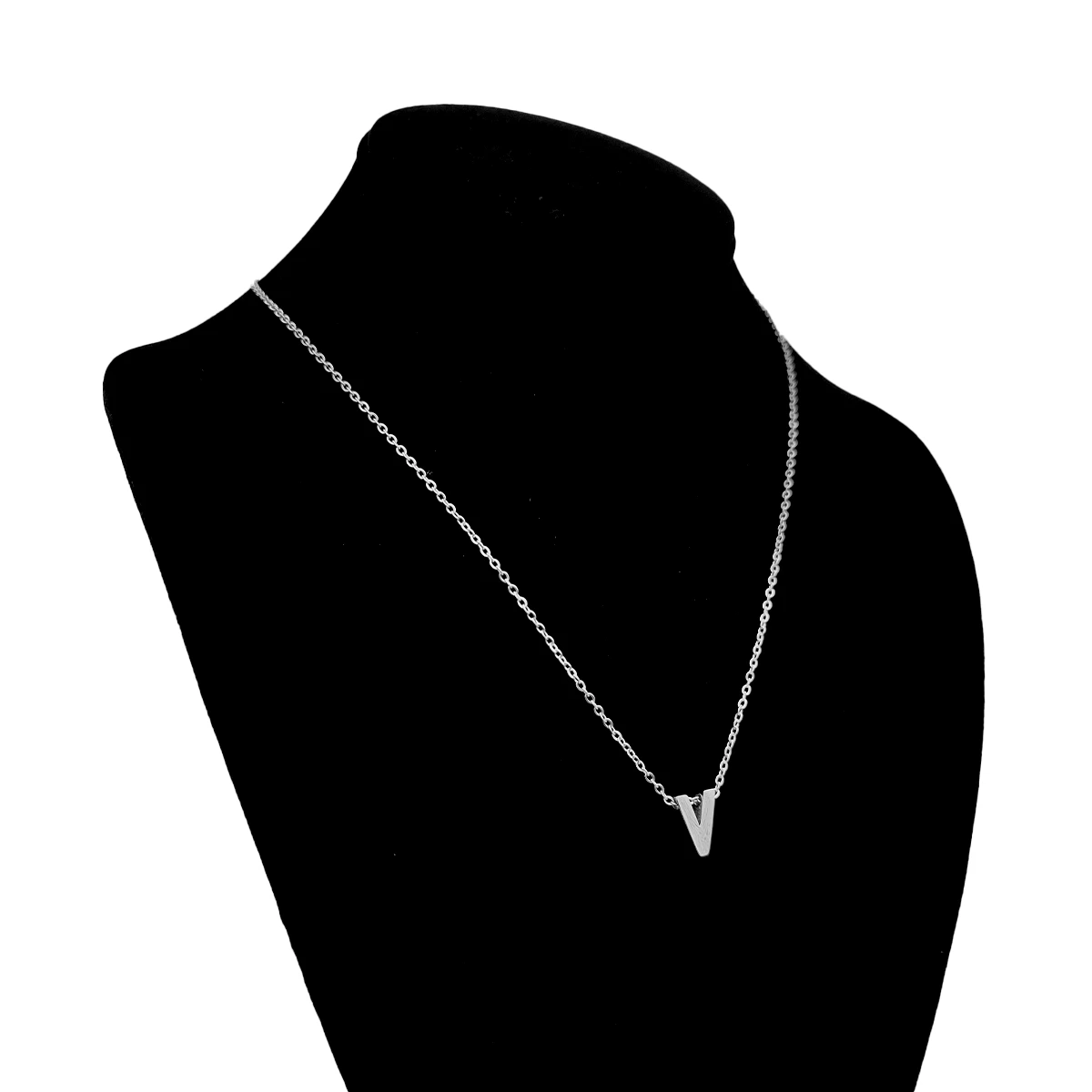 Collar Acero Inoxidable Plateado Letra V Pequeña Nice