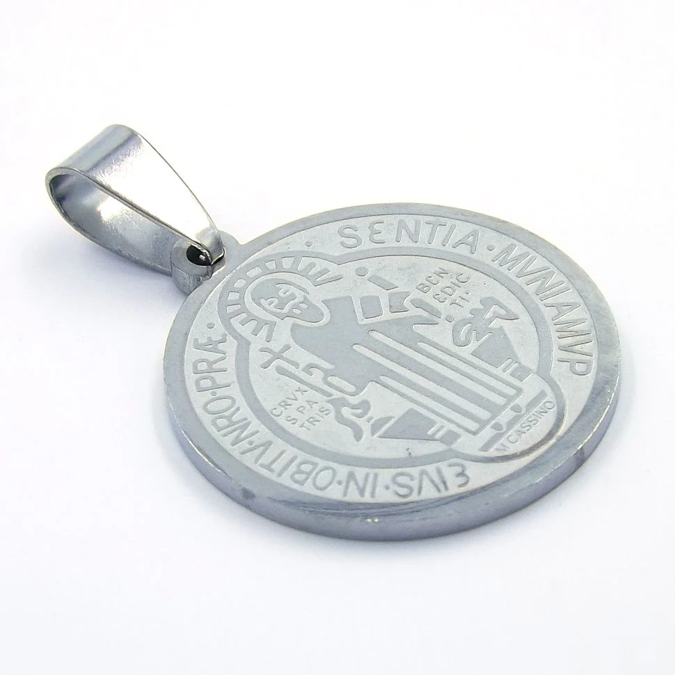 Dije de Acero Medalla Plateada San Benito 23mm
