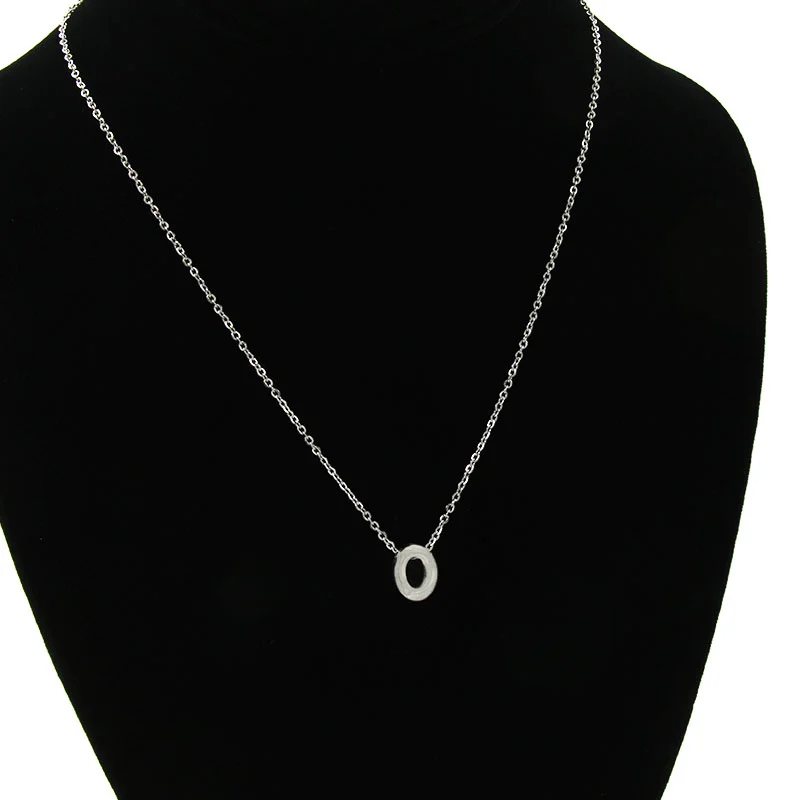 Collar Acero Inoxidable Plateado Letra O Pequeña Nice