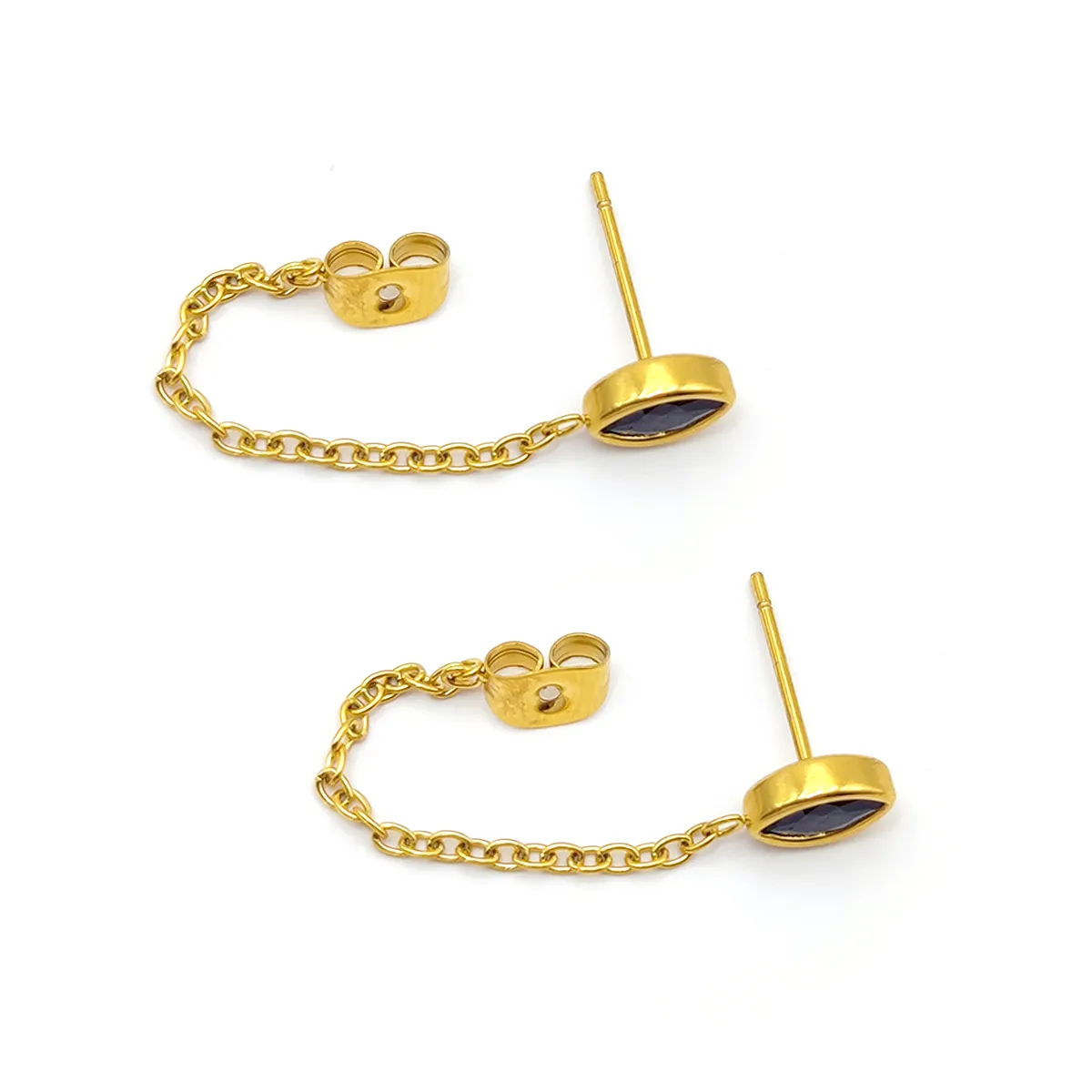 Aretes Acero Dorado Broquel Marquesa Negro con Cadena