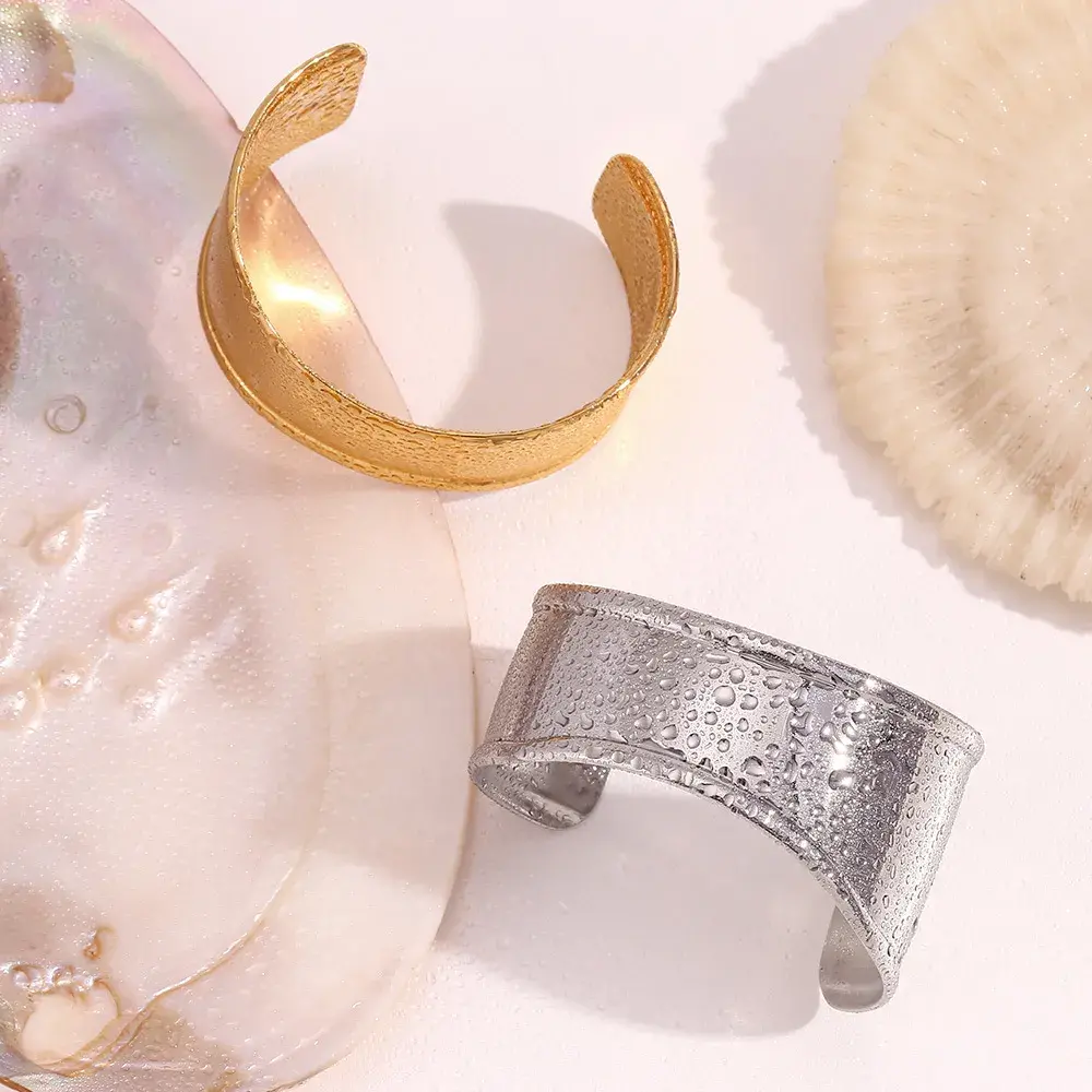 Pulsera Acero Brazalete Ancho Liso Ajustable Elegante