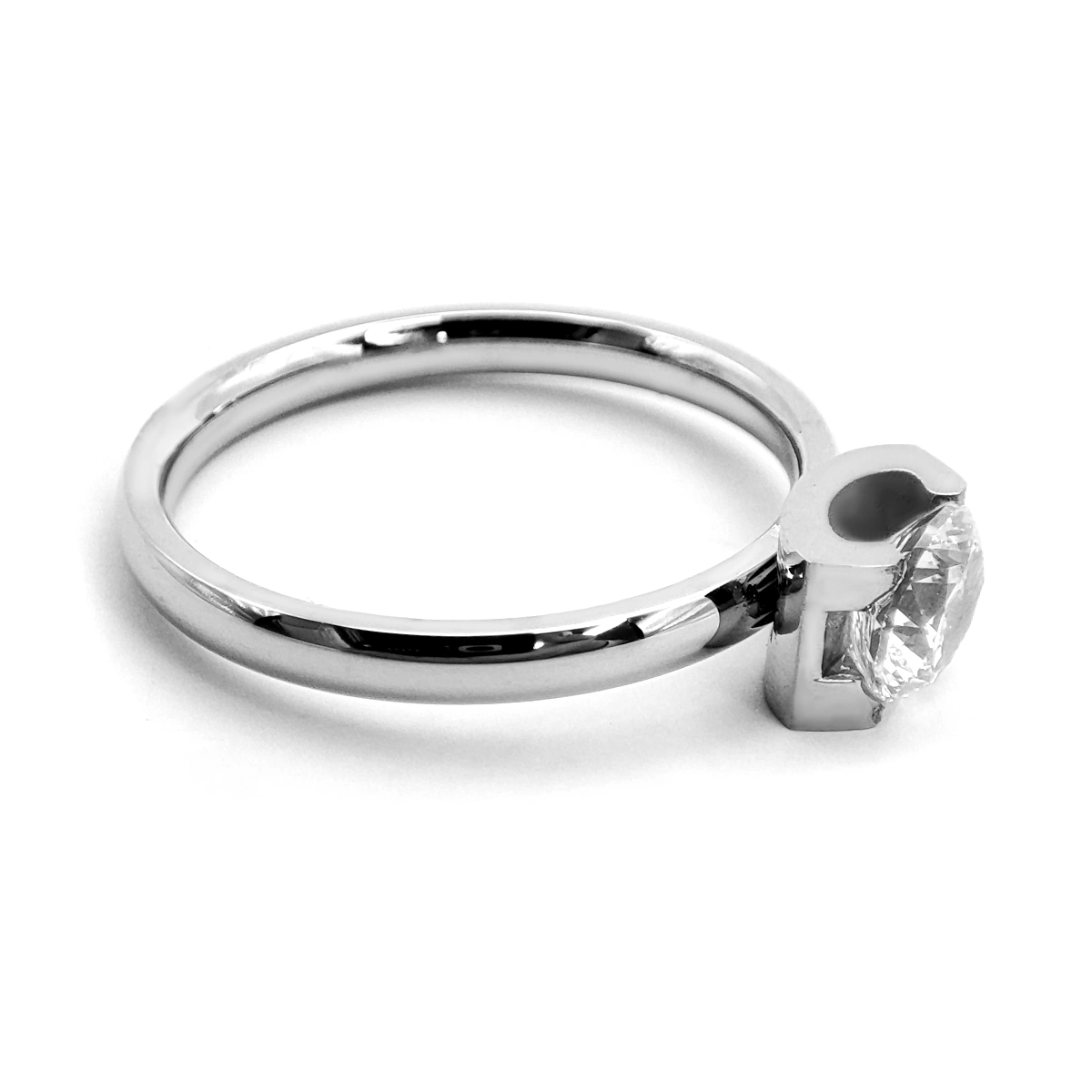 Anillo Acero Plateado Delgado Zirconia Solitaria Compromiso