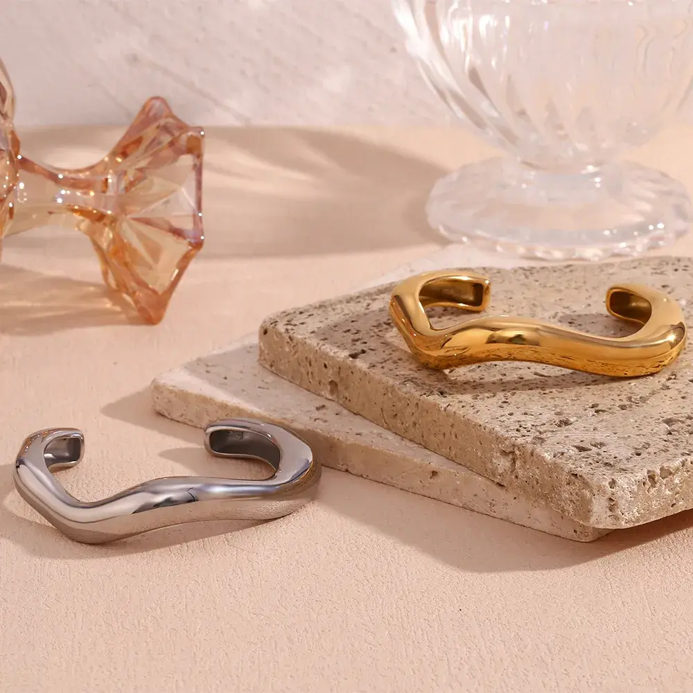 Pulsera Acero Dorado Onda Líquida Irregular Exagerada