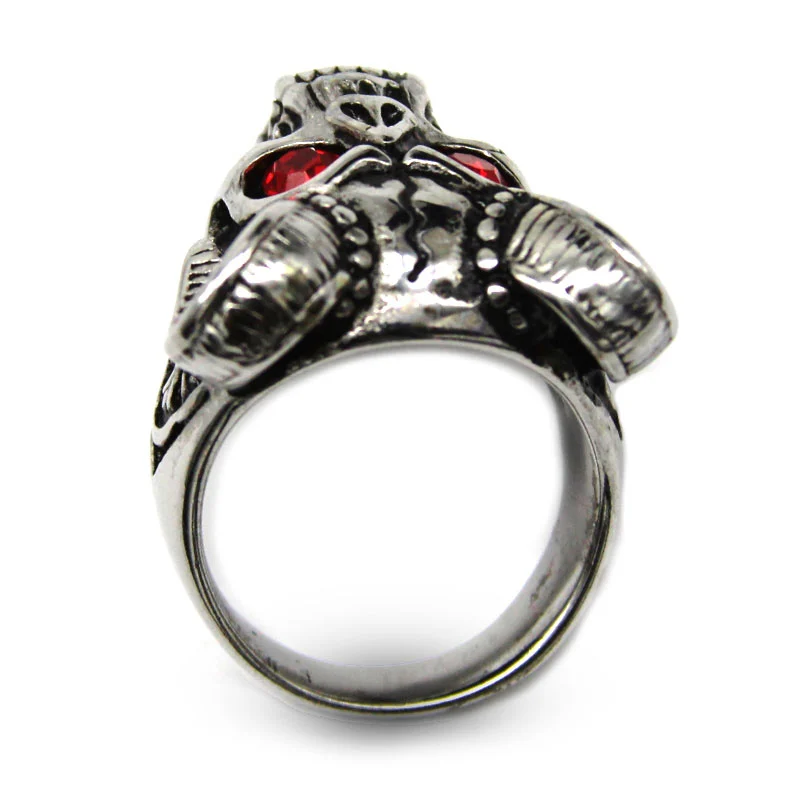 Anillo Acero Inox Calavera Plateada Cuernos Ojos Rojos