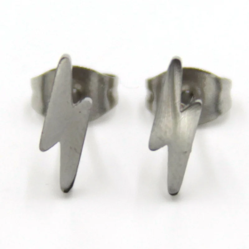 Aretes Tipo Broquel Acero Plateado Rayo Centella