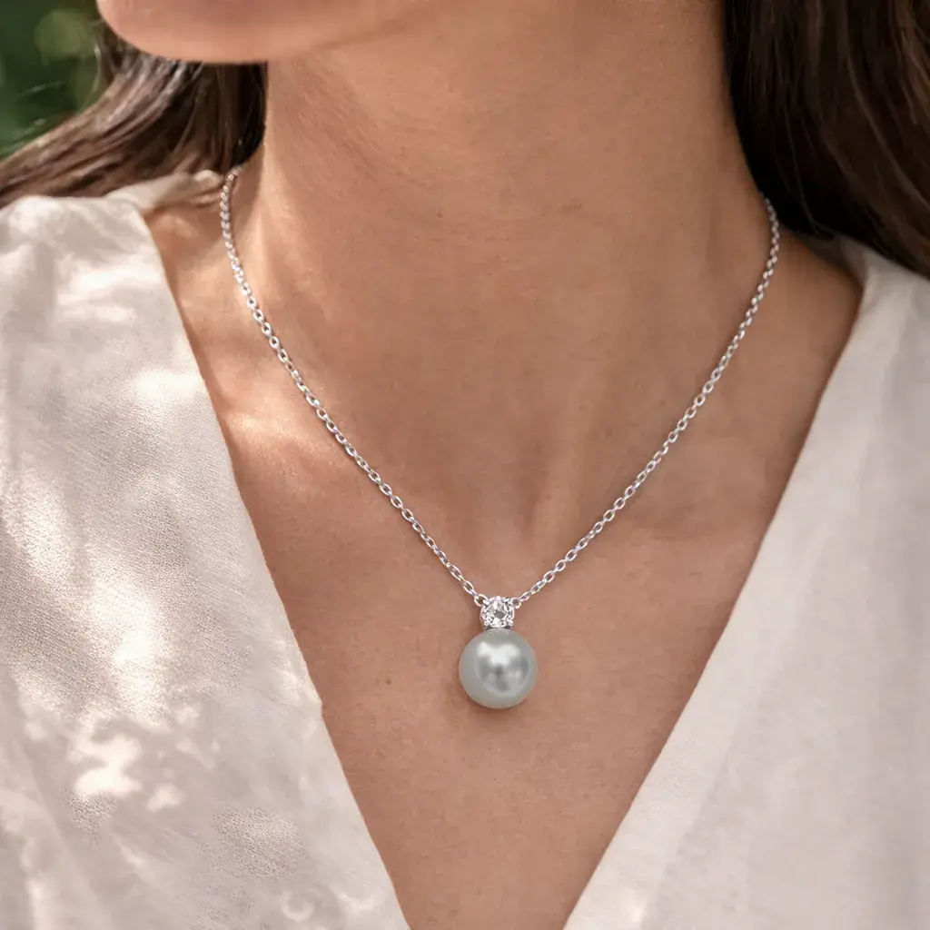 Collar Acero Plateado Perla con Zirconia Cubica Redonda