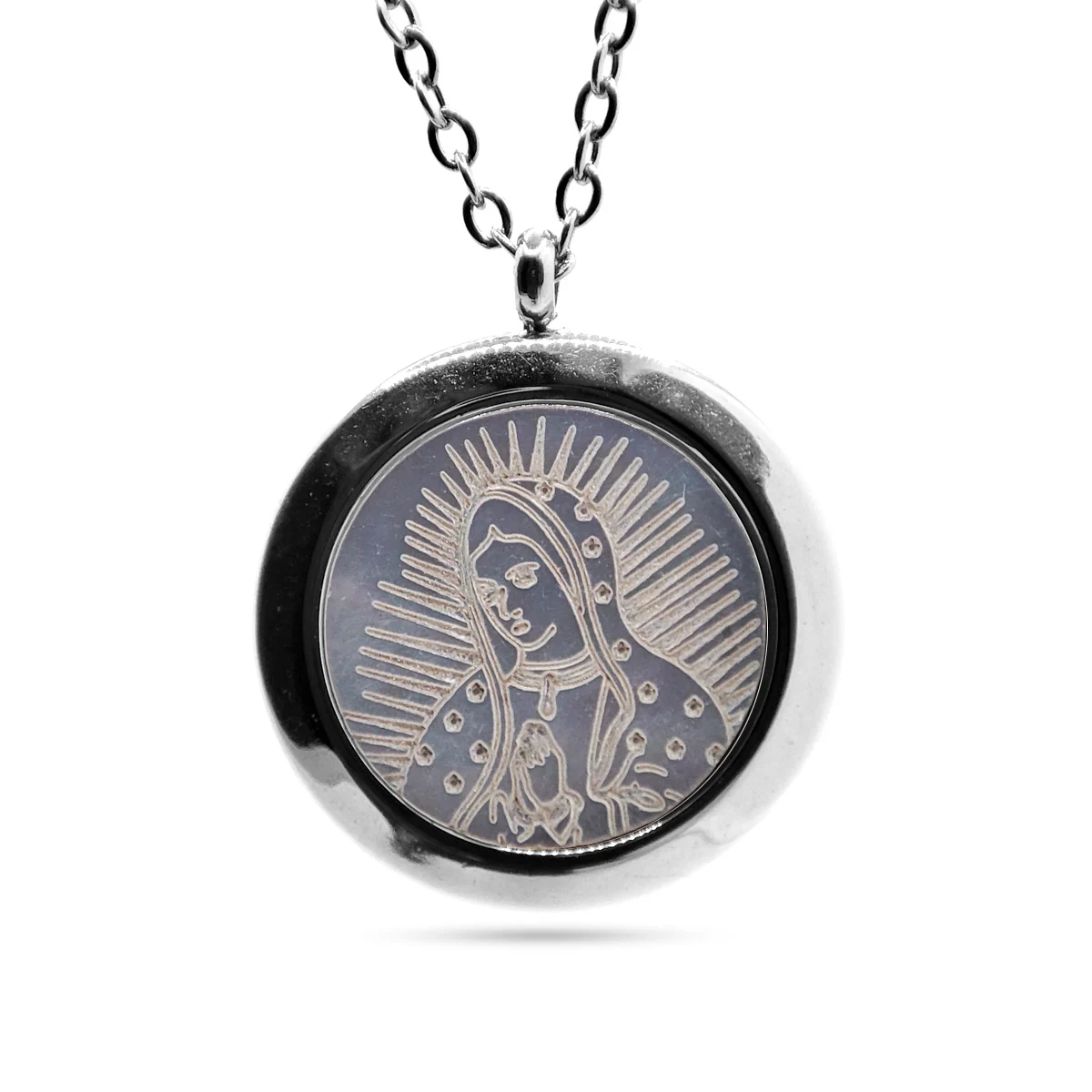 Collar Acero Plateado Virgen Guadalupe Orando Madre Perla
