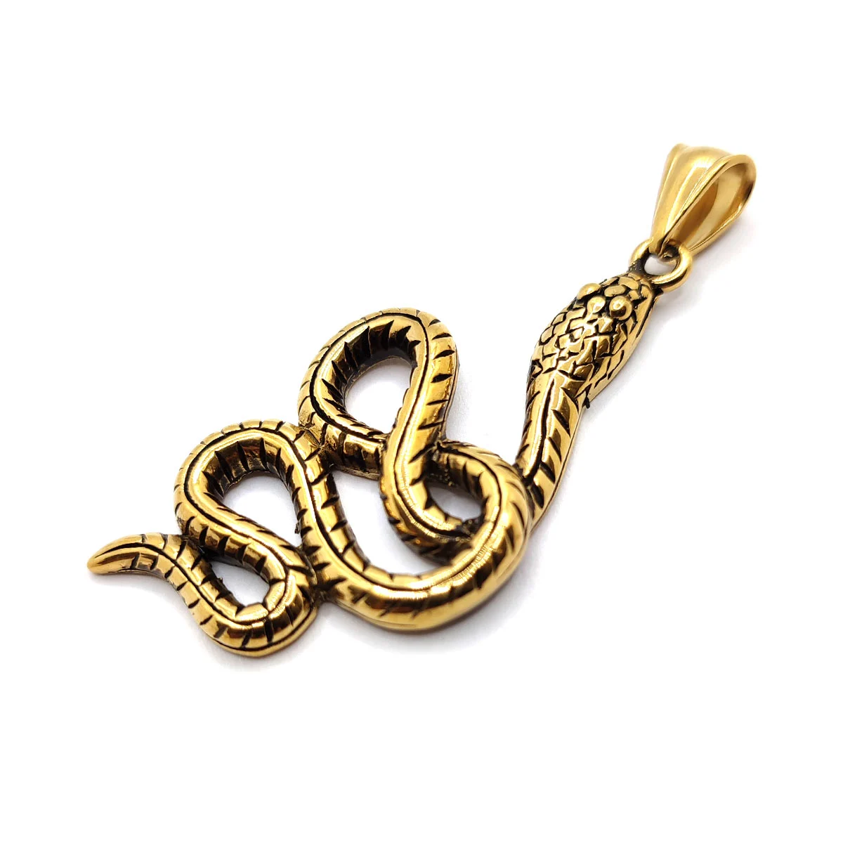 Dije Acero Dorado Serpiente Víbora Enroscada Renacimiento