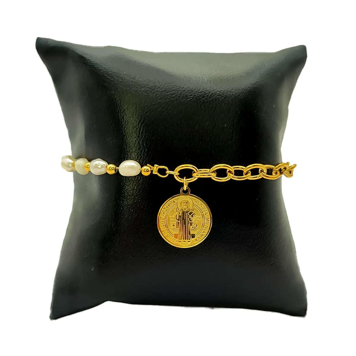 Pulsera Acero Dorado Medalla San Benito  Perlas Naturales