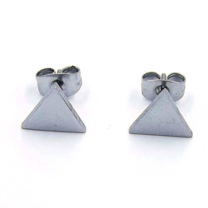 Aretes Acero Plateado tipo Broquel Triángulo Perfecto