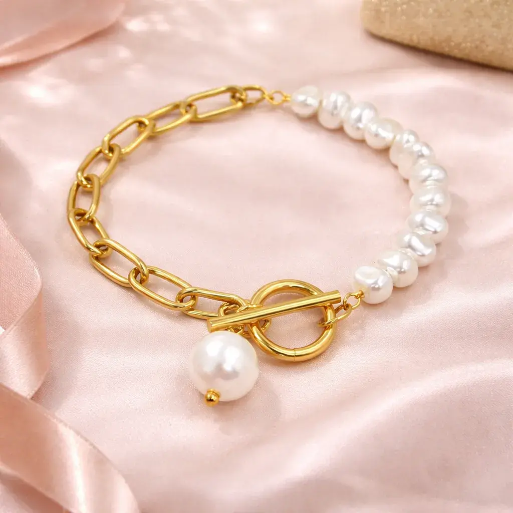 Pulsera Acero Dorado Perlas y Eslabon Oval Broche Barra