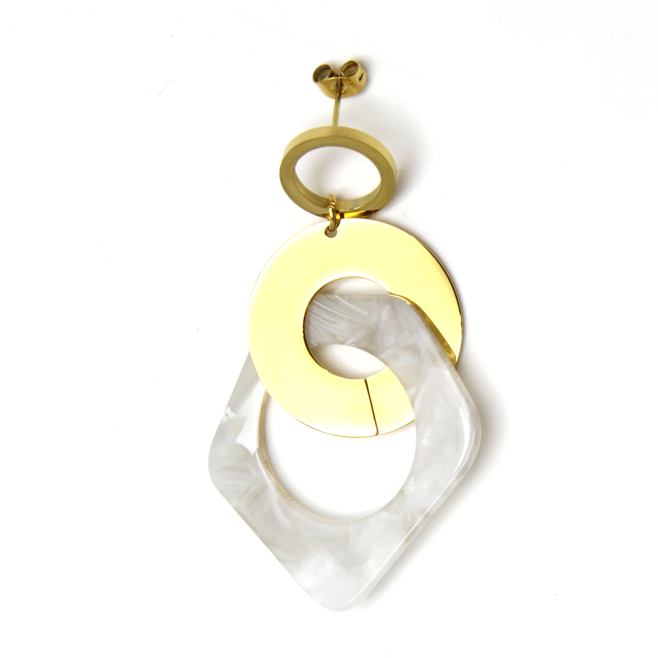Arete Acero Dorado Figura Pentágono Abstracto y Circulo
