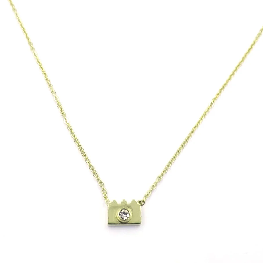 Collar Acero Dorado Camara Fotográfica con Cristal