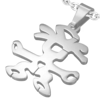 Dije Plateado Diseño Muñeco