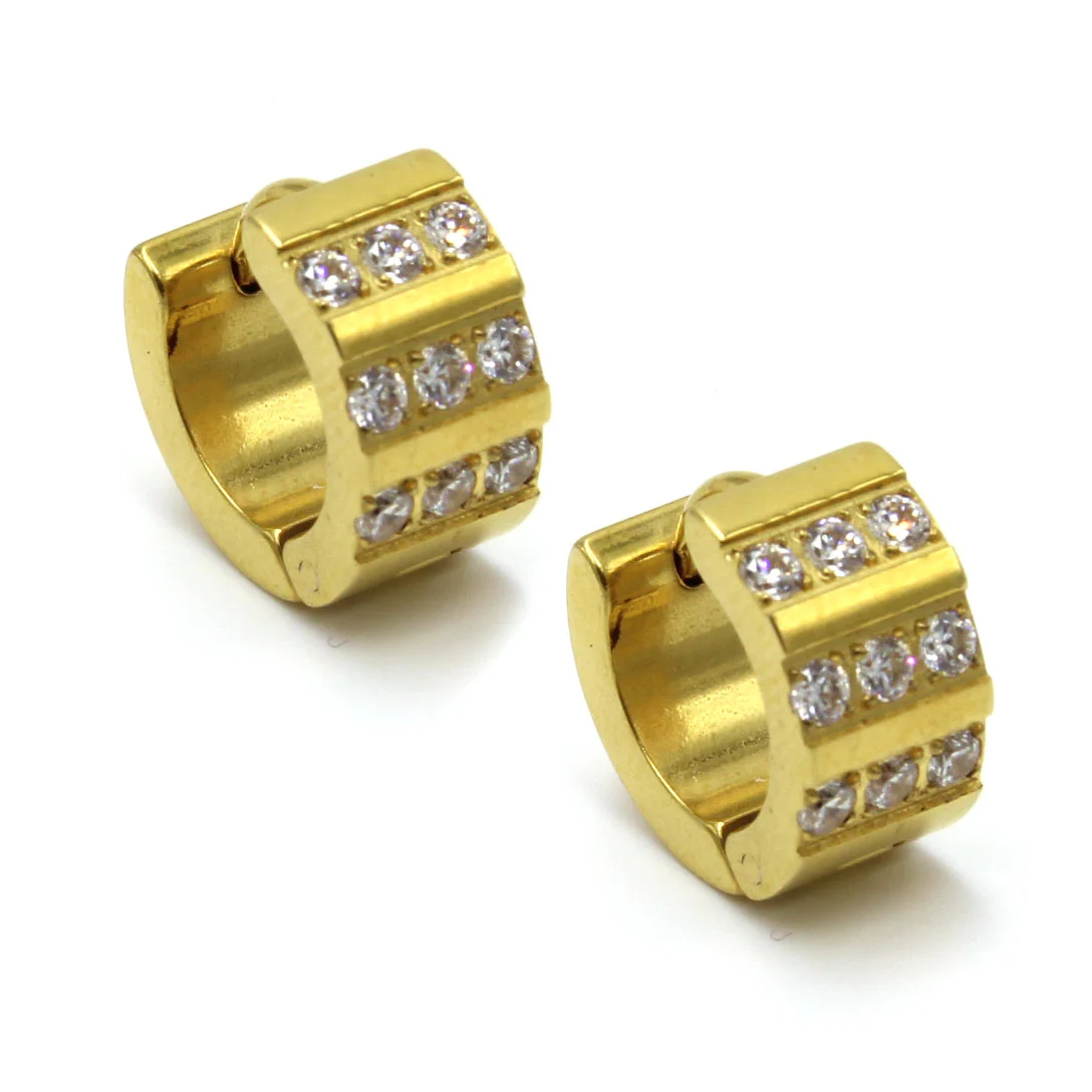 Aretes Acero Dorado Huggies Gruesa Triple Zirconia