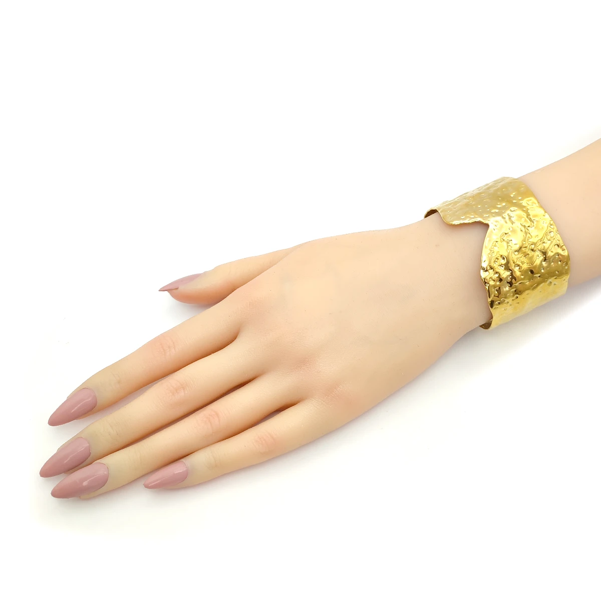 Pulsera Acero Dorado Irregular Ancha Martillada Diseño V