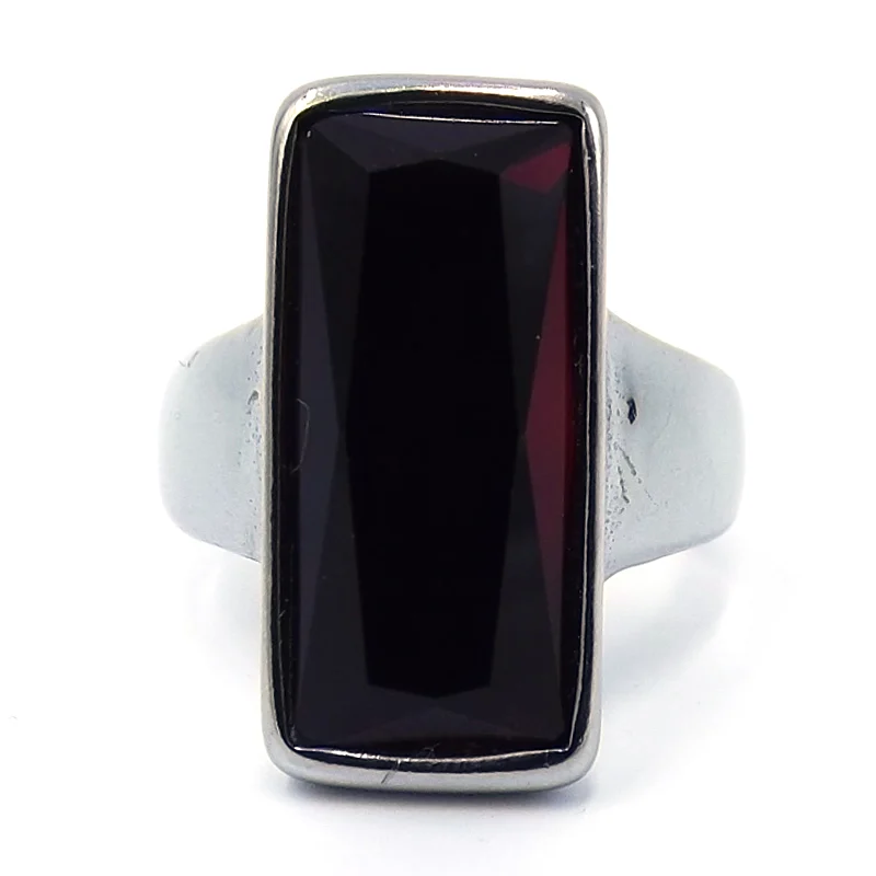 Anillo Elegante de Acero con Cristal Cortado Ruby