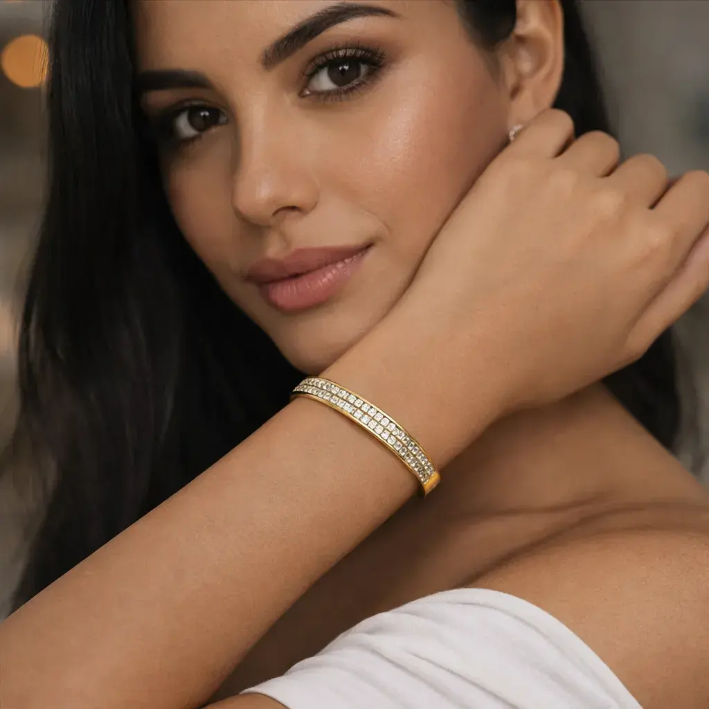 Pulsera Acero Dorado Doble Fila de Cristales Cuadrados