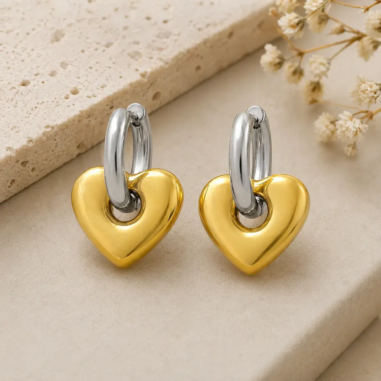 Aretes Acero Bicolor Huggies Chunky Colgante Corazon