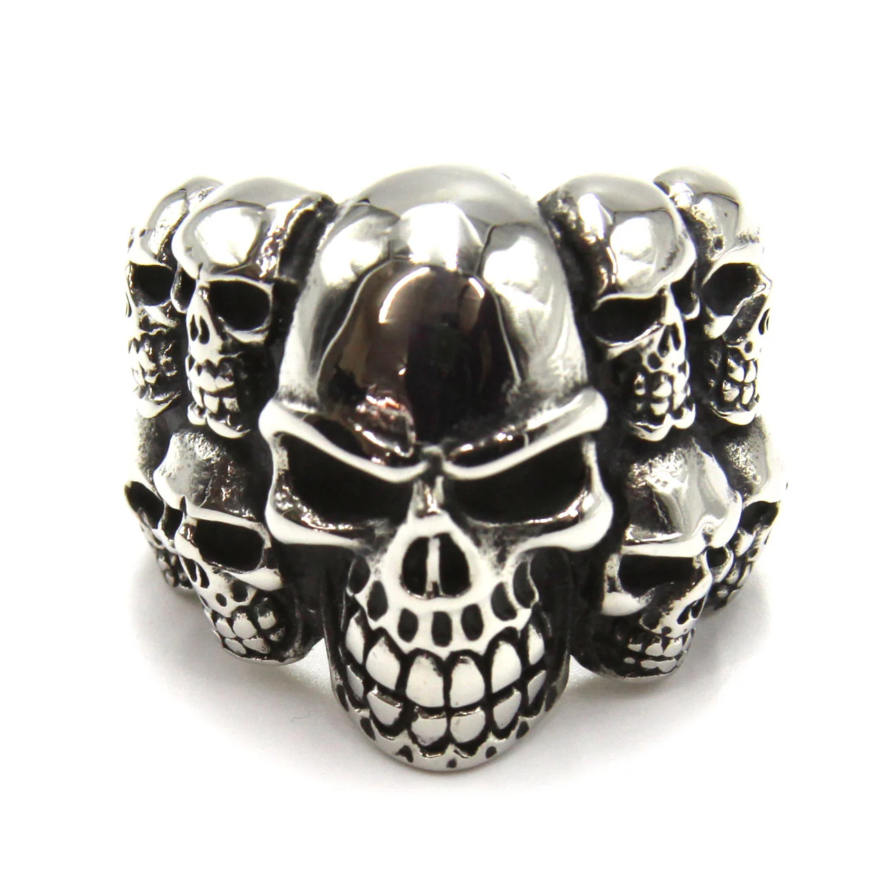 Anillo de Acero Plateado Calaveras Demoniacas