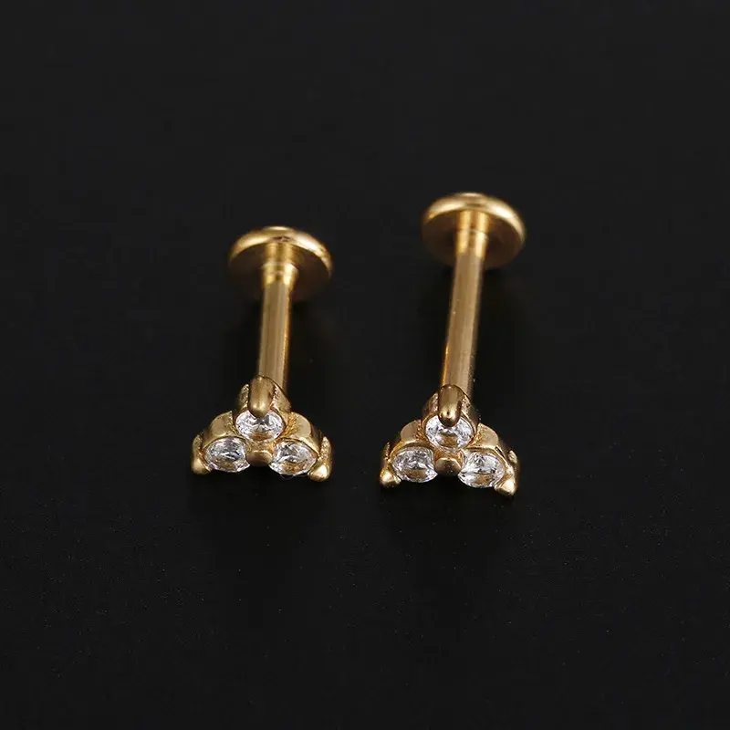 Piercing de Oreja Acero Triangulo Tres Zirconias Claras