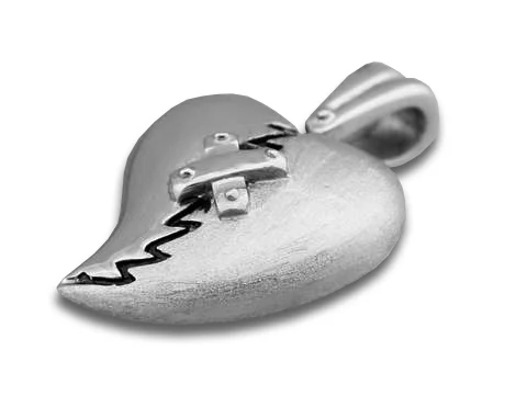 Dije de Acero Inox Diseño Corazon Roto y Reparado