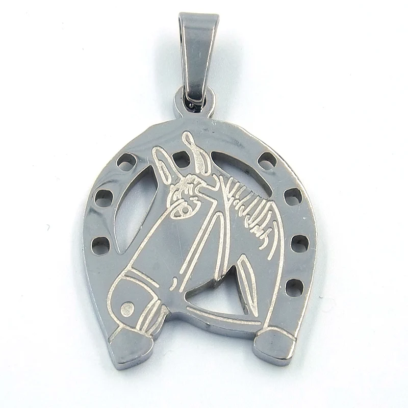 Dije de Acero Plateado Herradura Caballo Pura Sangre